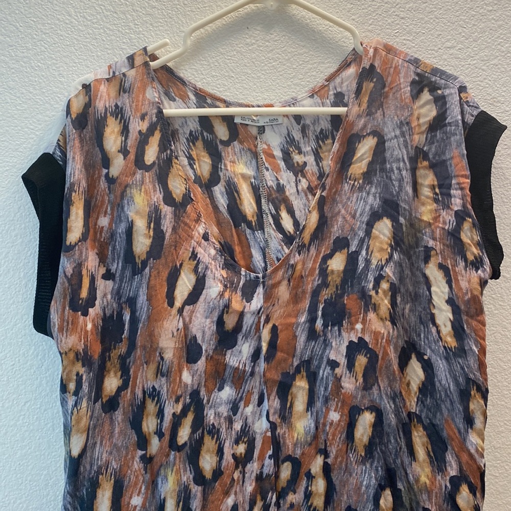 Zara W/B collection leopard printed shirt/tunic.